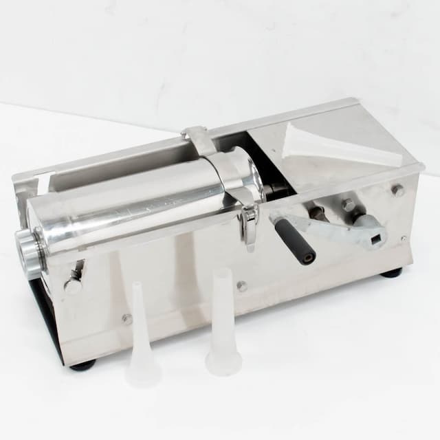 Шприц колбасный Fama FIN 101 (Восстановленное 1 шт)